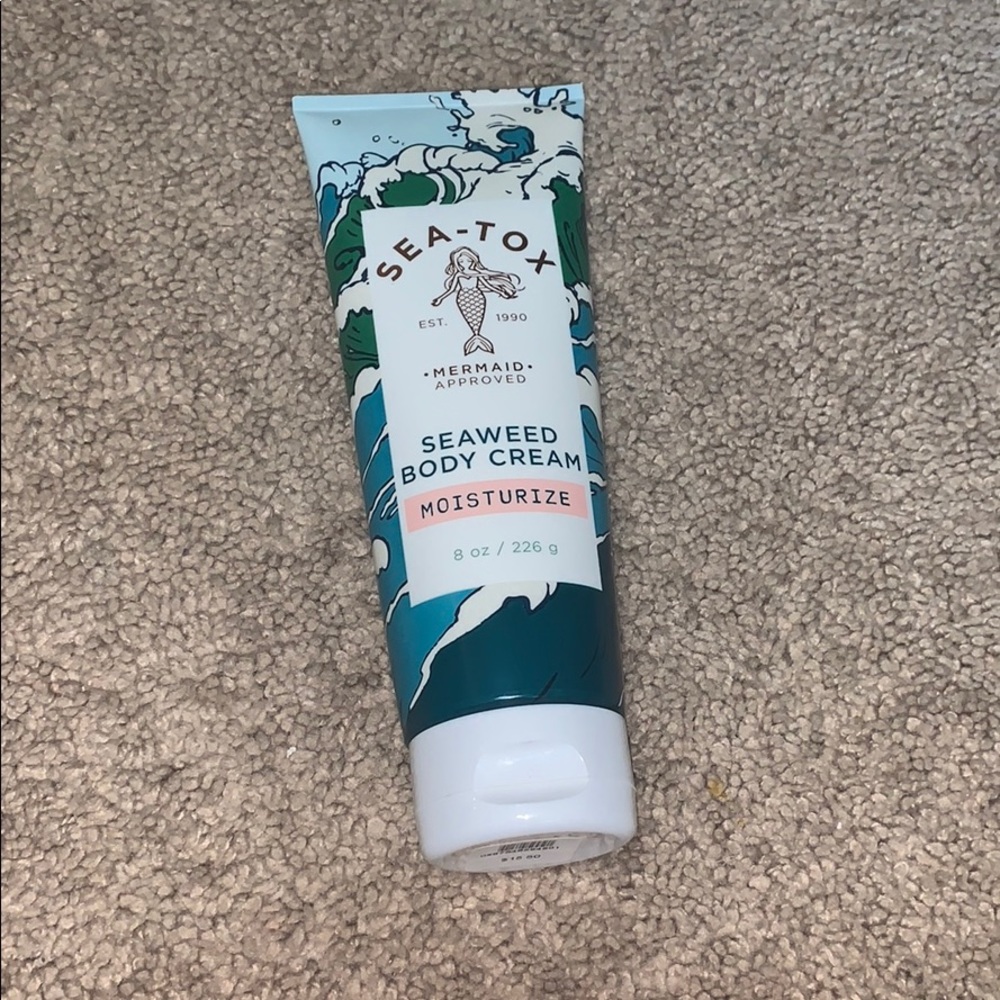 Bath and body works seaweed body moisturizer